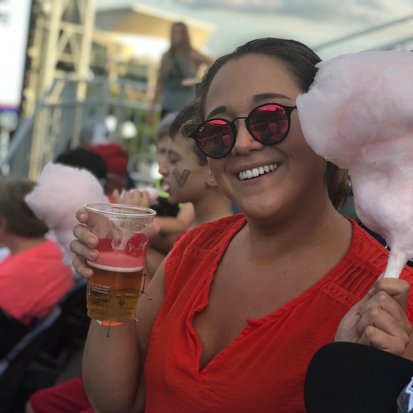 Meet your Posher, Pataguccishop - Picture 1 of 1